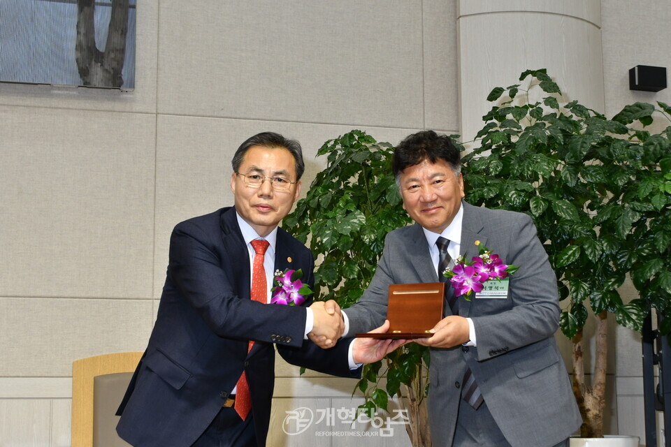 서울강남노회장로회 제42회 정기총회 모습