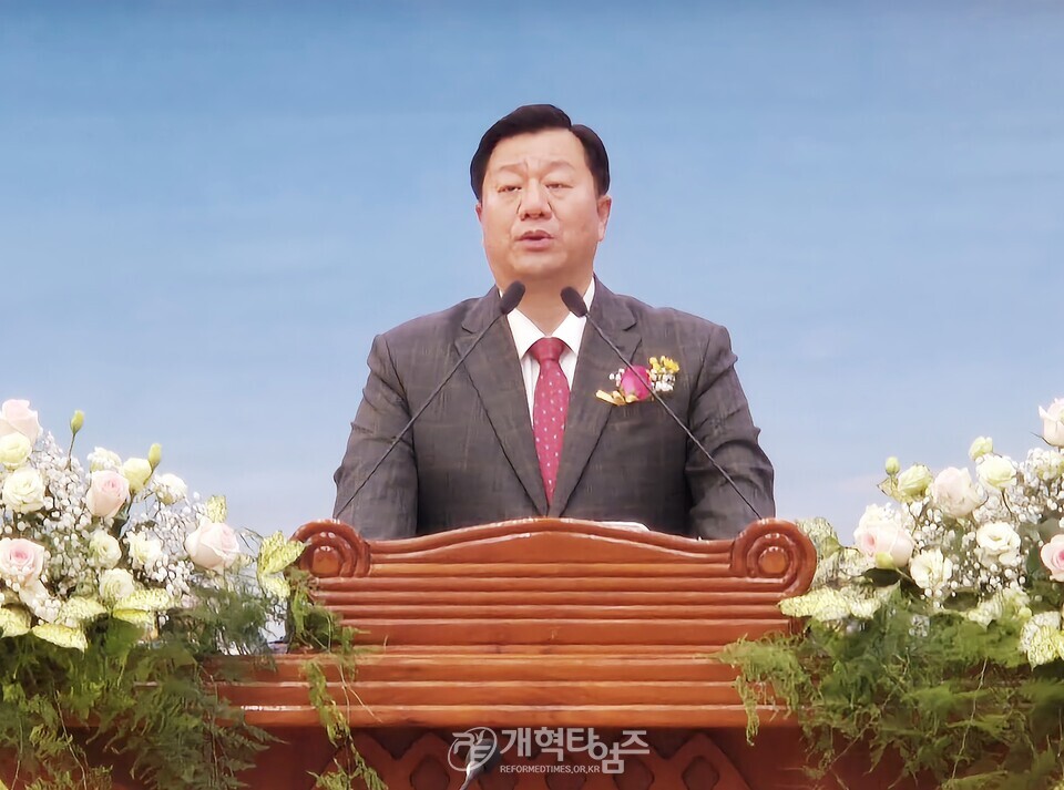 중앙장로교회, 제14회 추대 및 임직, 은퇴 감사예배 모습