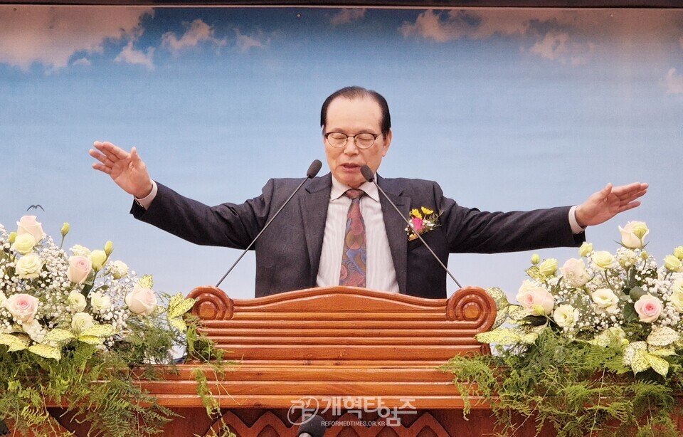 중앙장로교회, 제14회 추대 및 임직, 은퇴 감사예배 모습