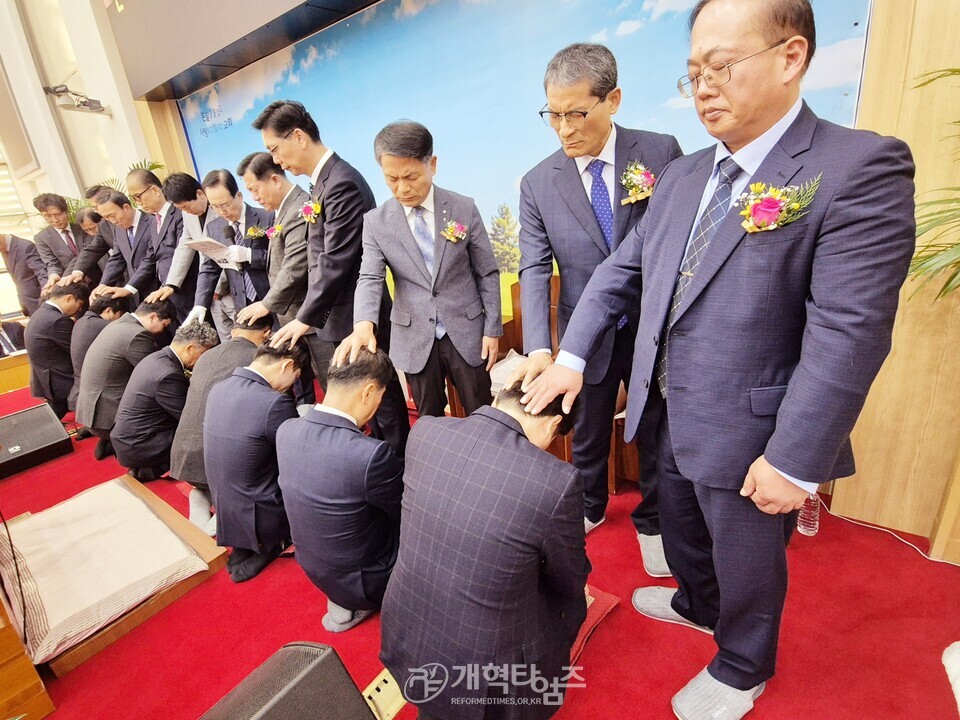 중앙장로교회, 제14회 추대 및 임직, 은퇴 감사예배 모습