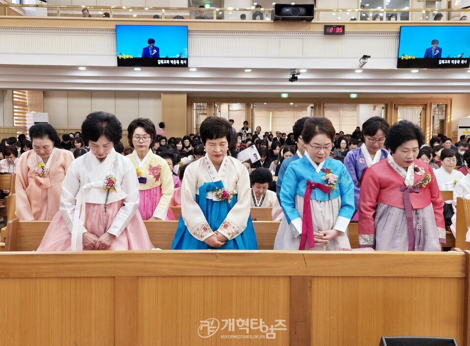 중앙장로교회, 제14회 추대 및 임직, 은퇴 감사예배 모습