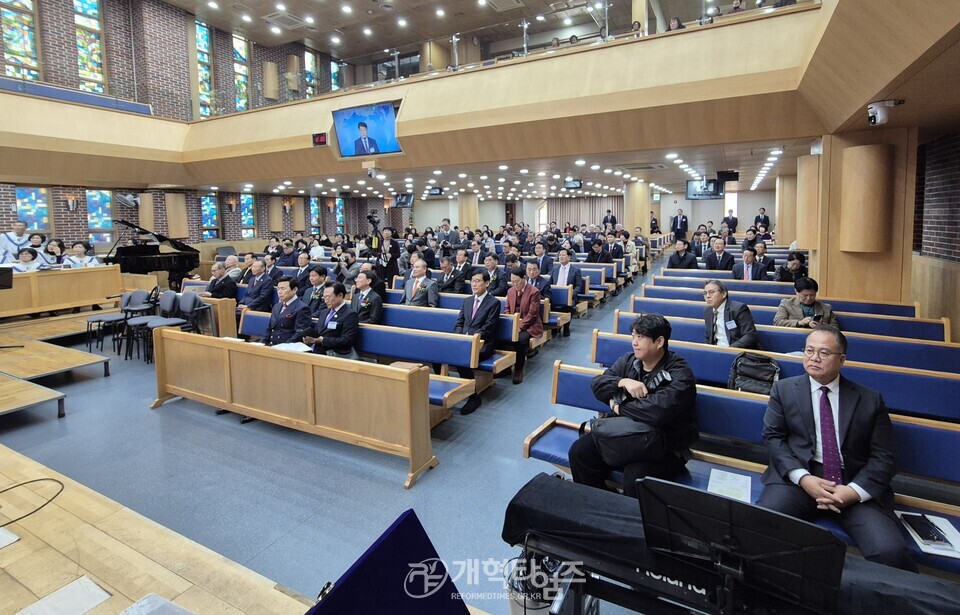 경기총, 제38회 정기총회 및 대표총회장 이ㆍ취임 감사예배 모습