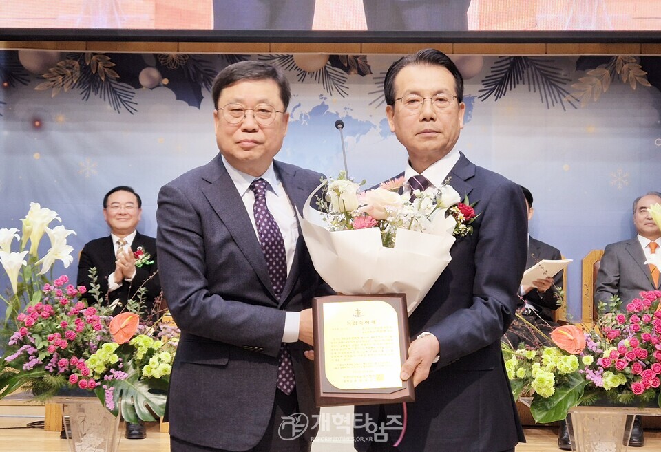 경기총, 제38회 정기총회 및 대표총회장 이ㆍ취임 감사예배 모습