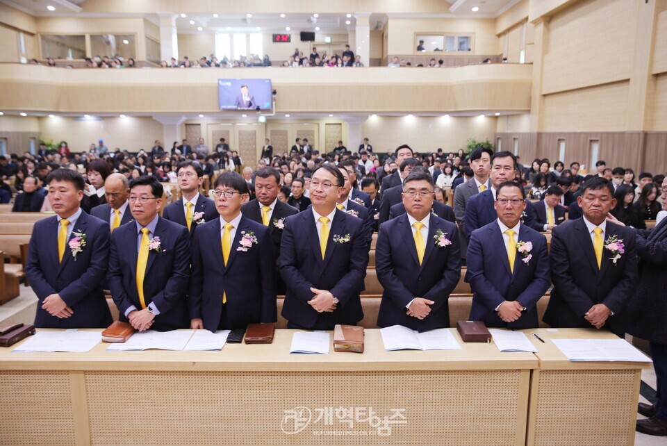 영광대교회,「교회 설립 120주년 감사 직분자 은퇴 및 임직식」모습