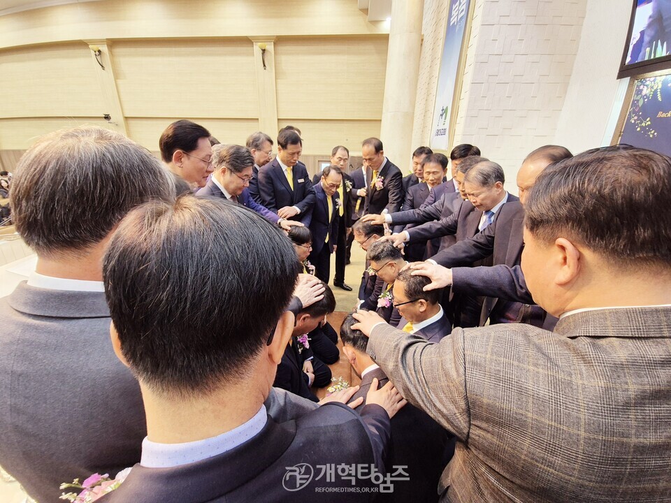 영광대교회,「교회 설립 120주년 감사 직분자 은퇴 및 임직식」모습