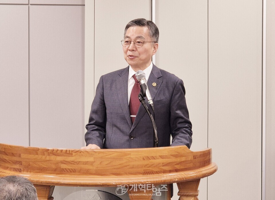 FIM 국제선교회, 신임 이사장 최광영 목사 취임, 창립 29주년 기념예배 및 이슬람 세미나 모습