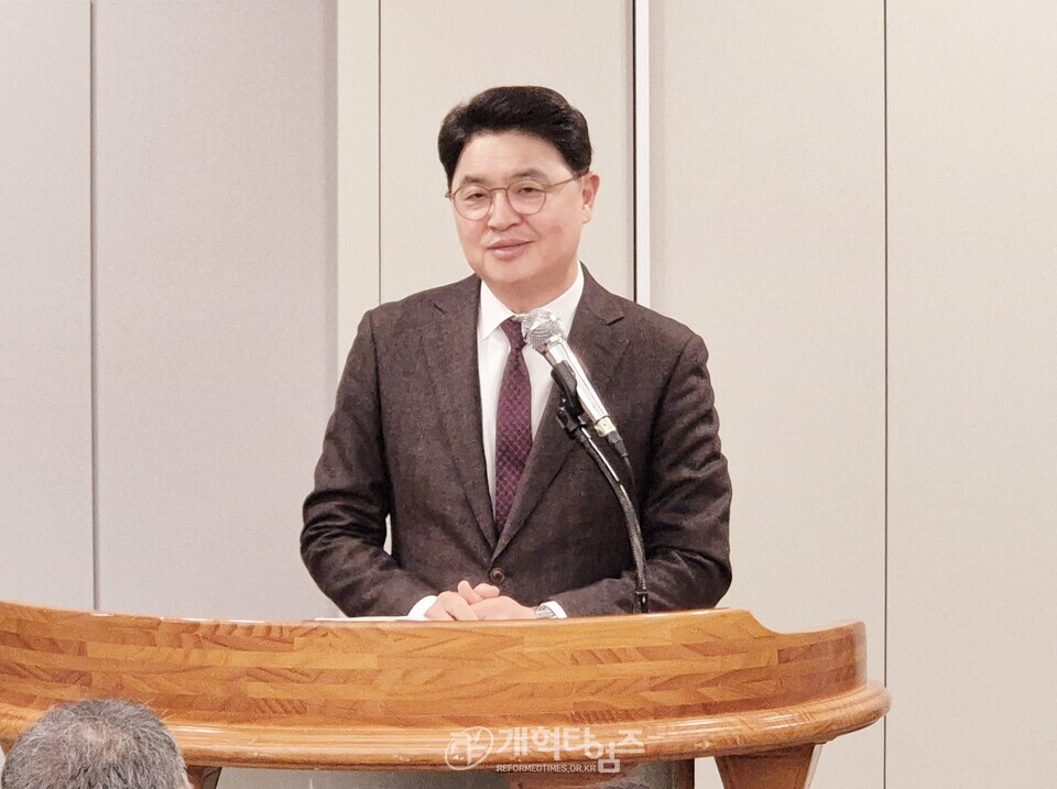 FIM 국제선교회, 신임 이사장 최광영 목사 취임, 창립 29주년 기념예배 및 이슬람 세미나 모습