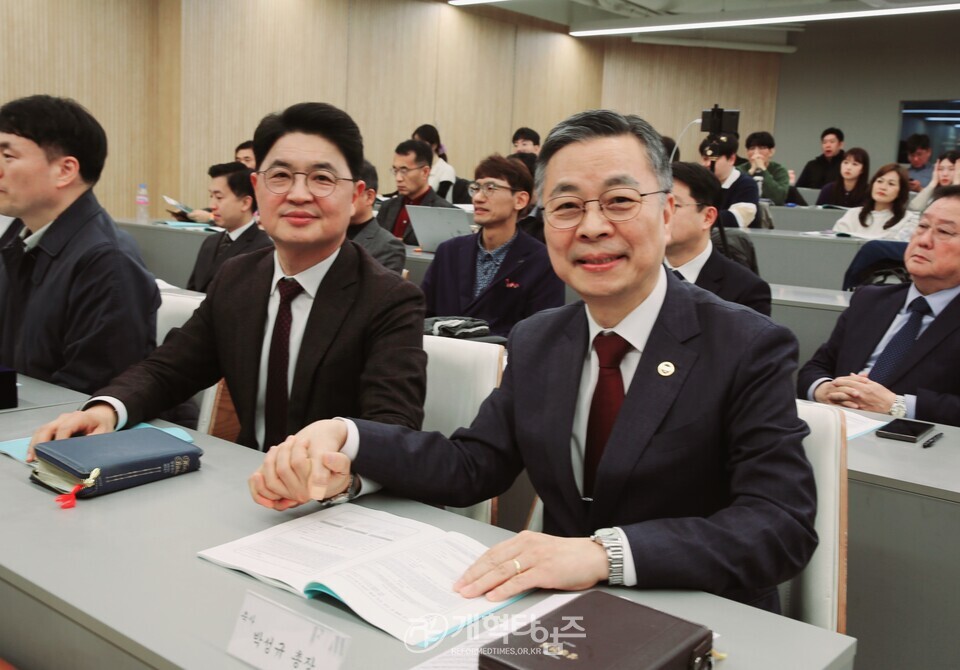 FIM 국제선교회, 신임 이사장 최광영 목사 취임, 창립 29주년 기념예배 및 이슬람 세미나 모습