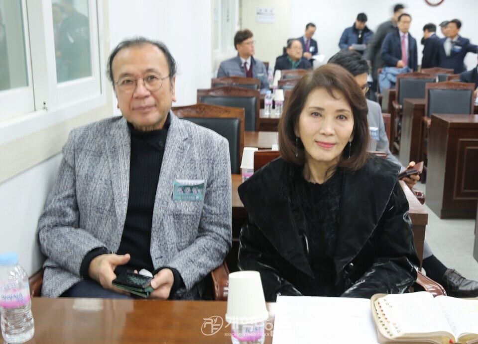 총회군선교회 &, 총회군선교부, 「사랑의 선물 손난로 전달식」 모습