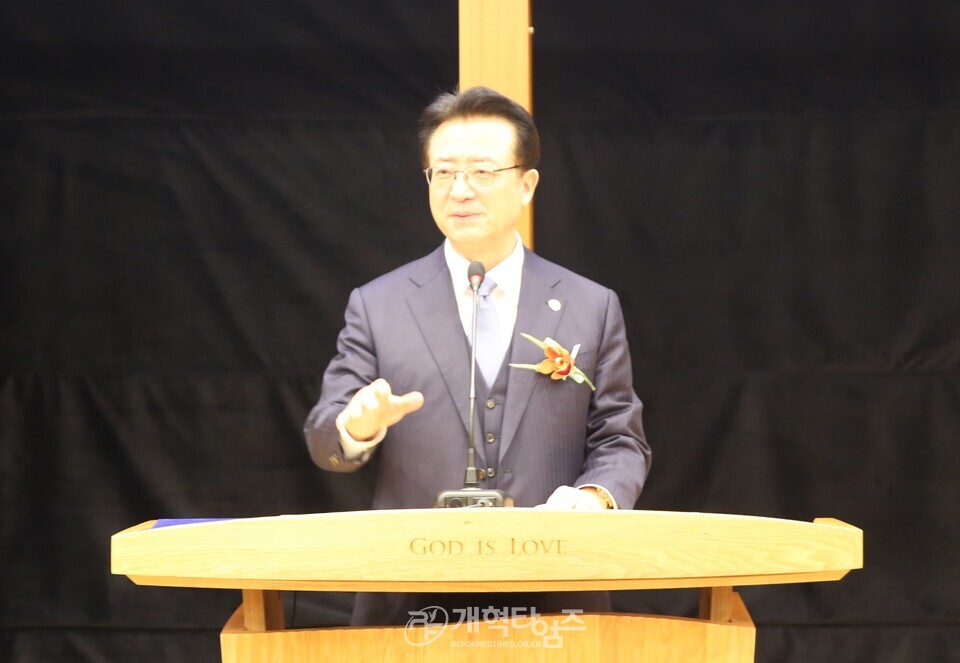 동서울노회장로회 정기총회 모습