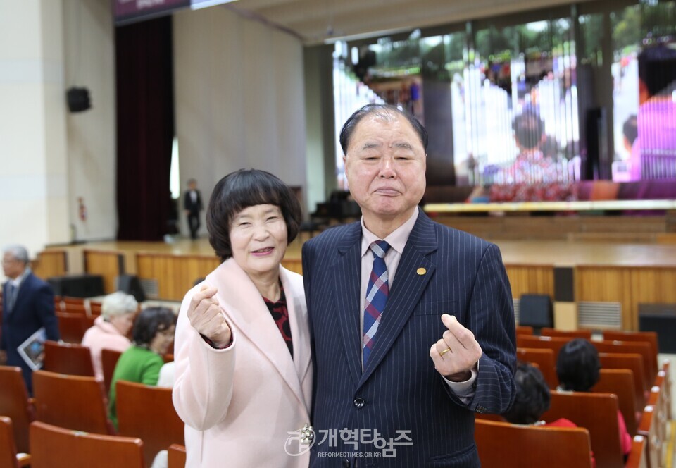 장로찬양단 코랄카리스, 제17회 정기연주회 모습