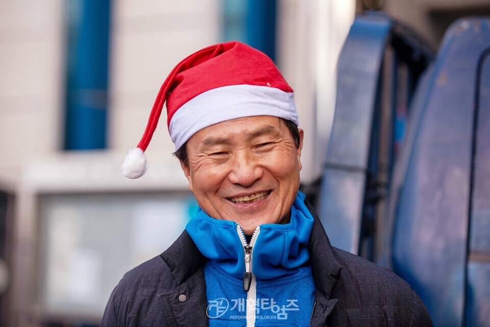 선한장로회, 이웃사랑 연탄 배달 나눔 행사 모습