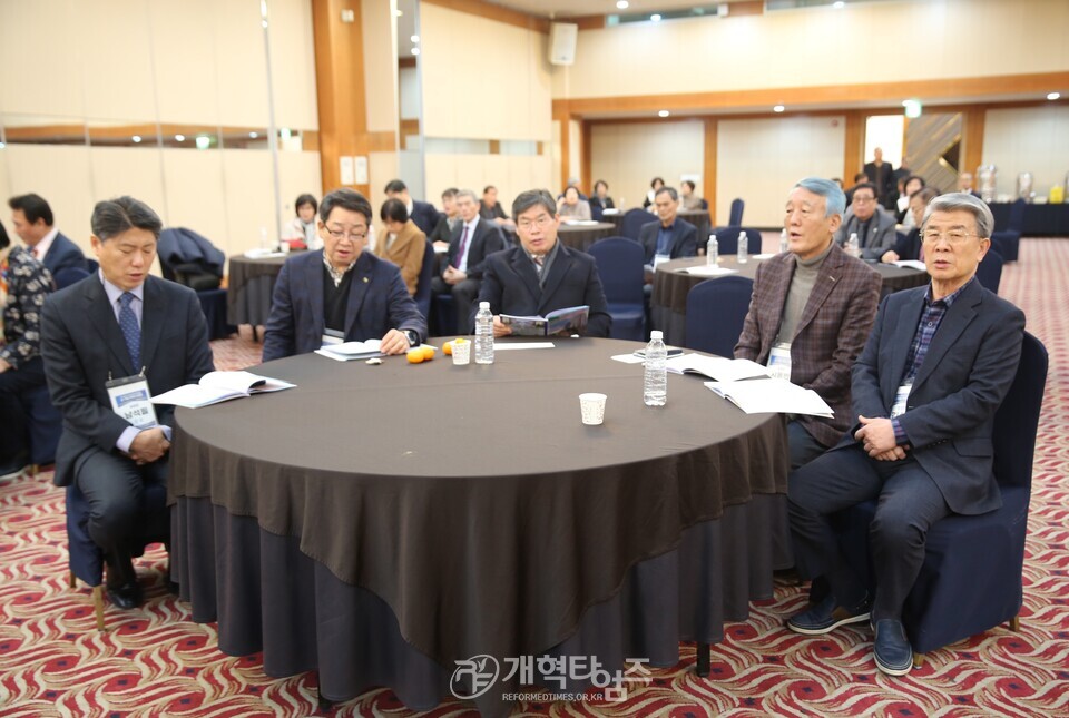 제45회 전국남전도회연합회 임ㆍ역원 부부수련회 모습