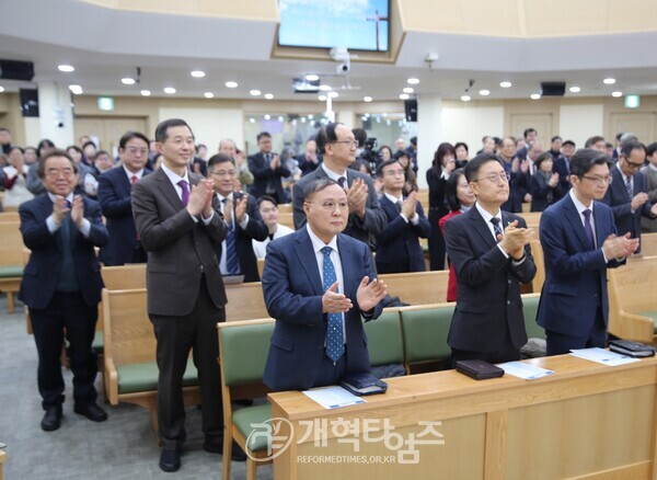 총회 기도와 전도운동본부 출범식 및 서울노회기도회 모습