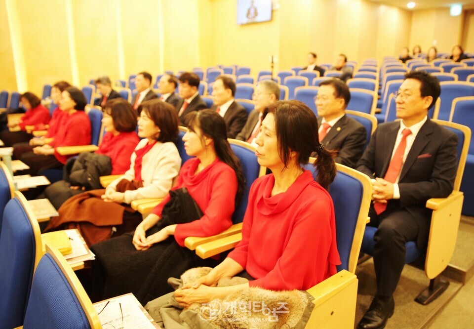 헤세드선교회, 창립예배 및 및 송년음악회 모습