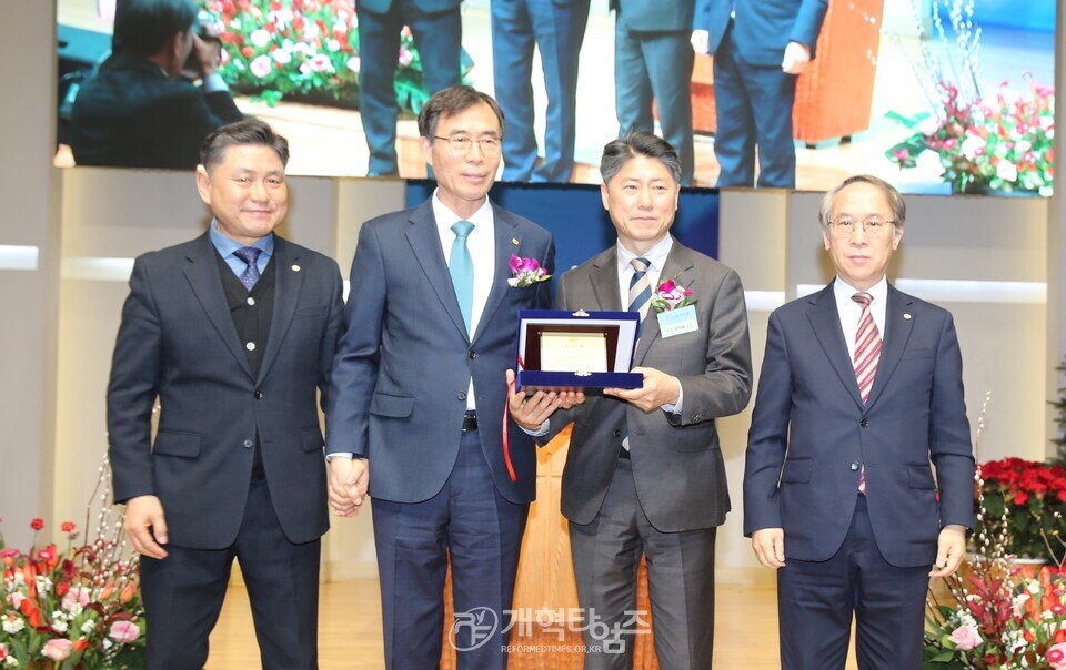 경기노회장로회 정기총회 모습