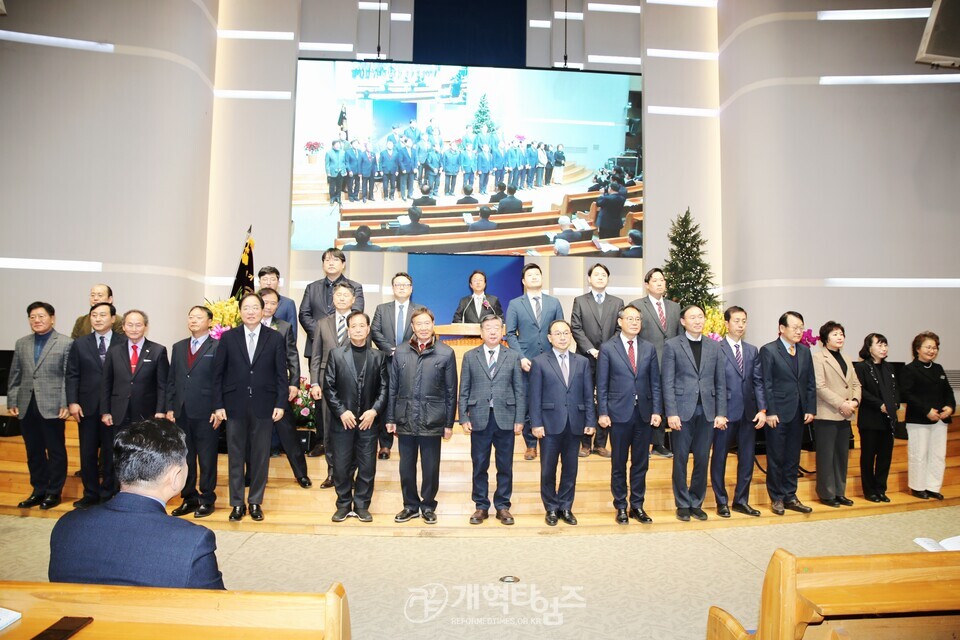 경기노회 장로회 정기총회 모습