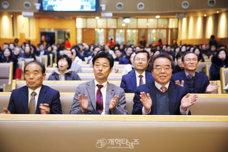 총회 기도와 전도운동본부, 중부지역과 대전중앙노회 연합기도회 모습