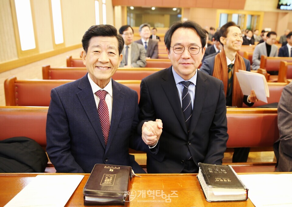 중부협의회, 2026 신년하례 및 당선자 축하감사예배 모습