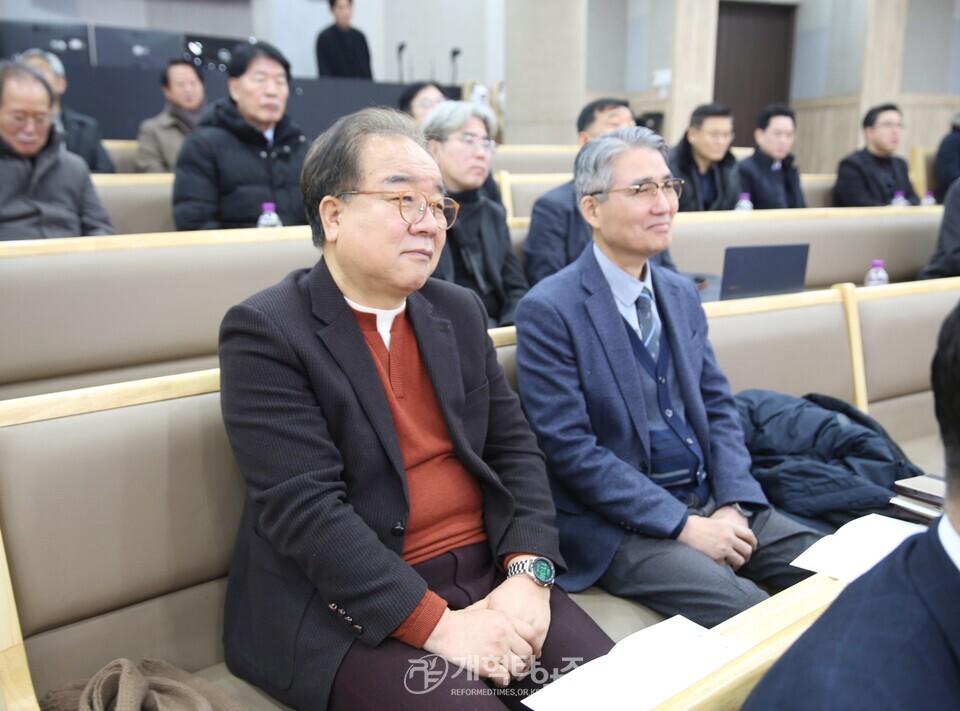 총회 여성사역자위원회, 헌법 개정 수의를 위한 충청ㆍ대전권역 설명회 모습