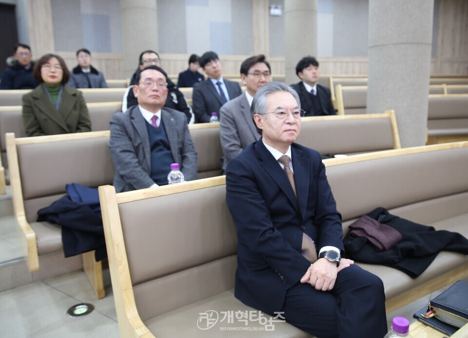 총회 여성사역자위원회, 헌법 개정 수의를 위한 충청ㆍ대전권역 설명회 모습