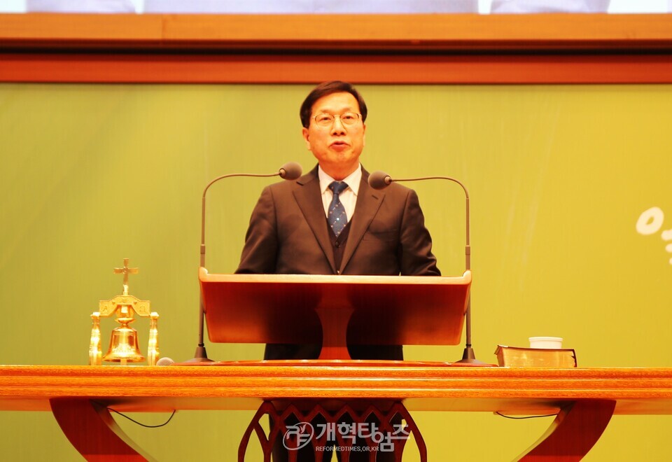 대전노회, 총회 Restart 함께 기도ㆍ함께 전도 연합기도회 모습