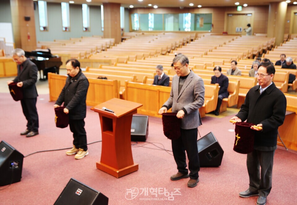 대전노회, 총회 Restart 함께 기도ㆍ함께 전도 연합기도회 모습