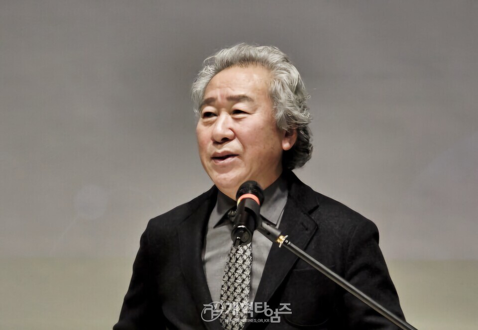 한국미술협회 정상화를 위한 비상대책위원회 결의대회 모습