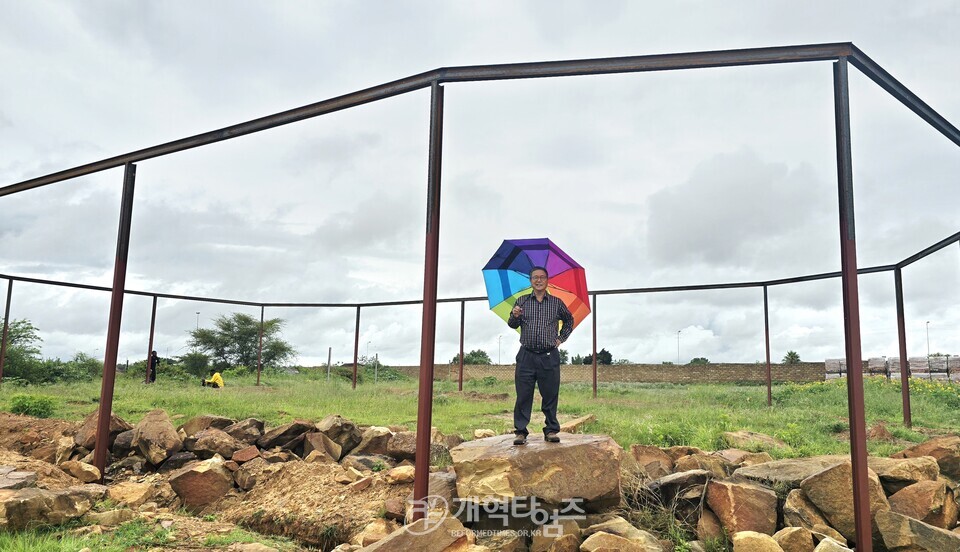 GMS 남아공 최경선ㆍ조영숙 선교사, 희망찬교회 선교 보고 모습