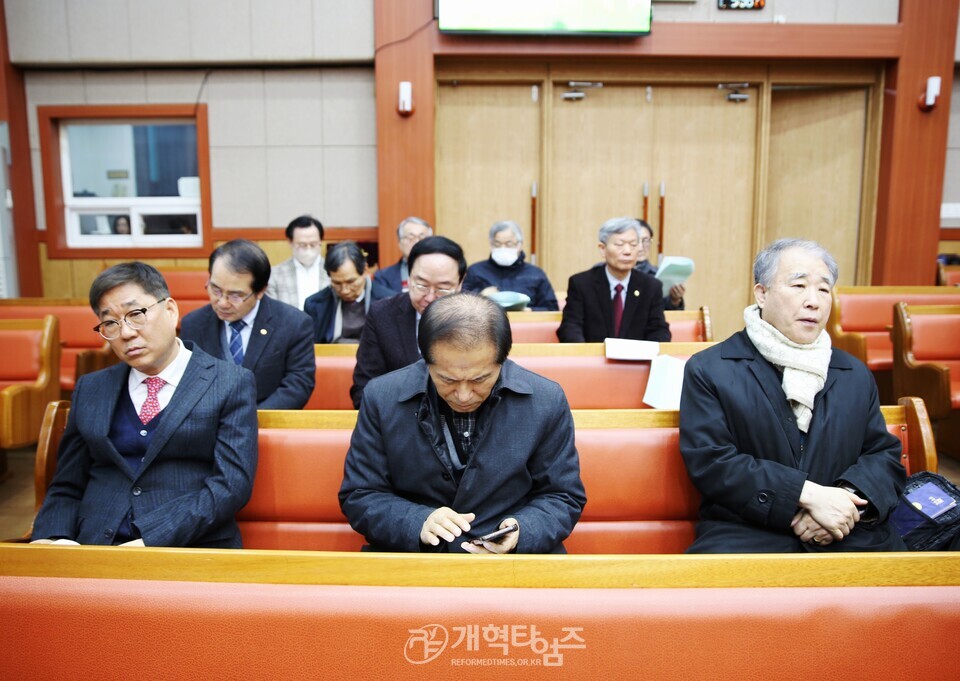 전국장로회 전국임원회 및 부ㆍ울ㆍ경지역 임역원 간담회 모습