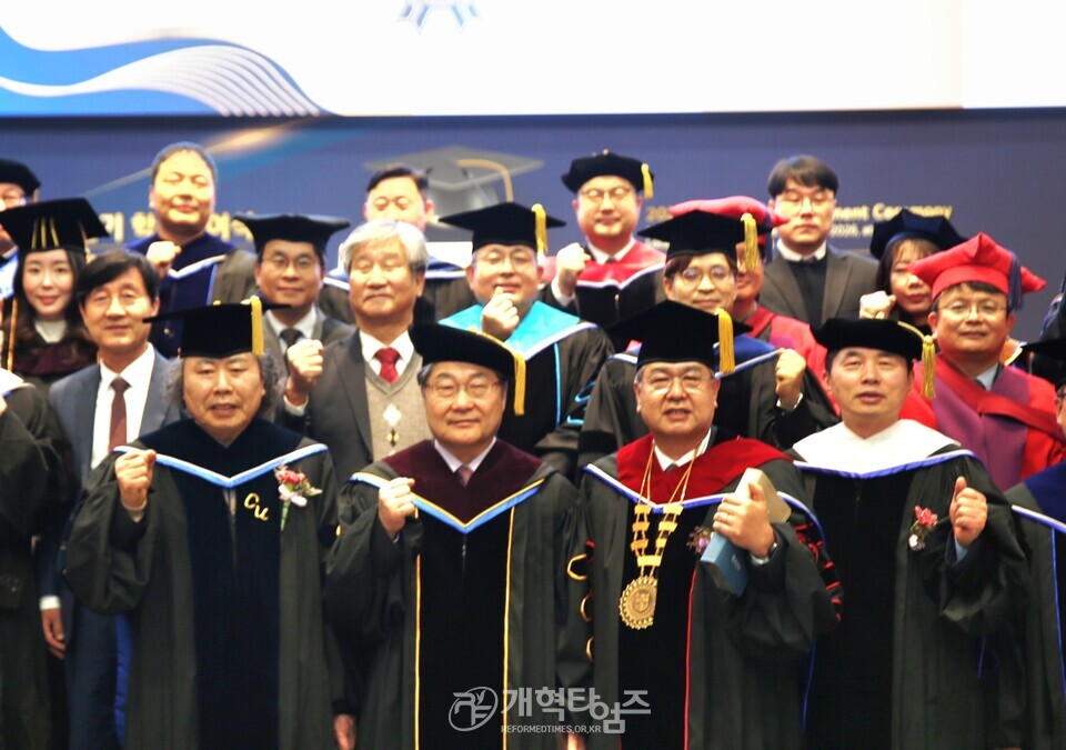 칼빈대,「2025학년도 전기 학위수여식」모습
