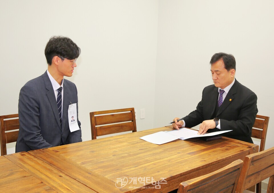 총회 고시부, 2026년도 군목 후보생 강도사 고시 모습