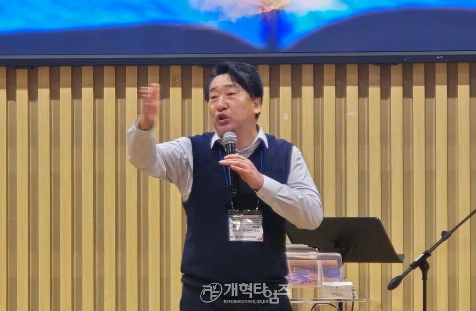 총회통일목회개발원, 통일민 목회자 및 신학생 연합수련회 모습