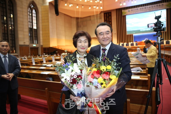 신임 부서기 김한성 목사 모습