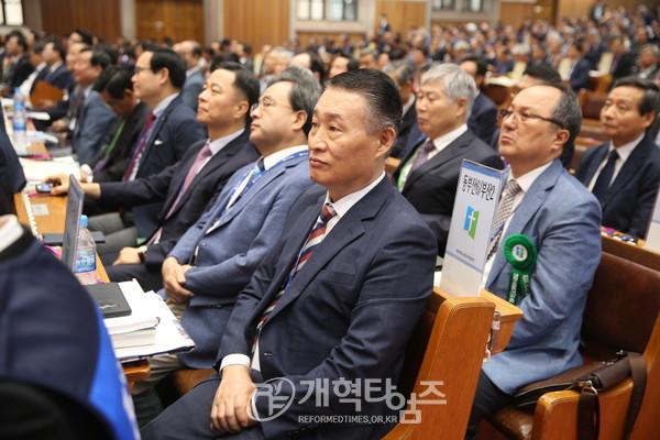 제2 총회회관 신축 가부 토론에 대한 총대들의 뜨거운 분위기