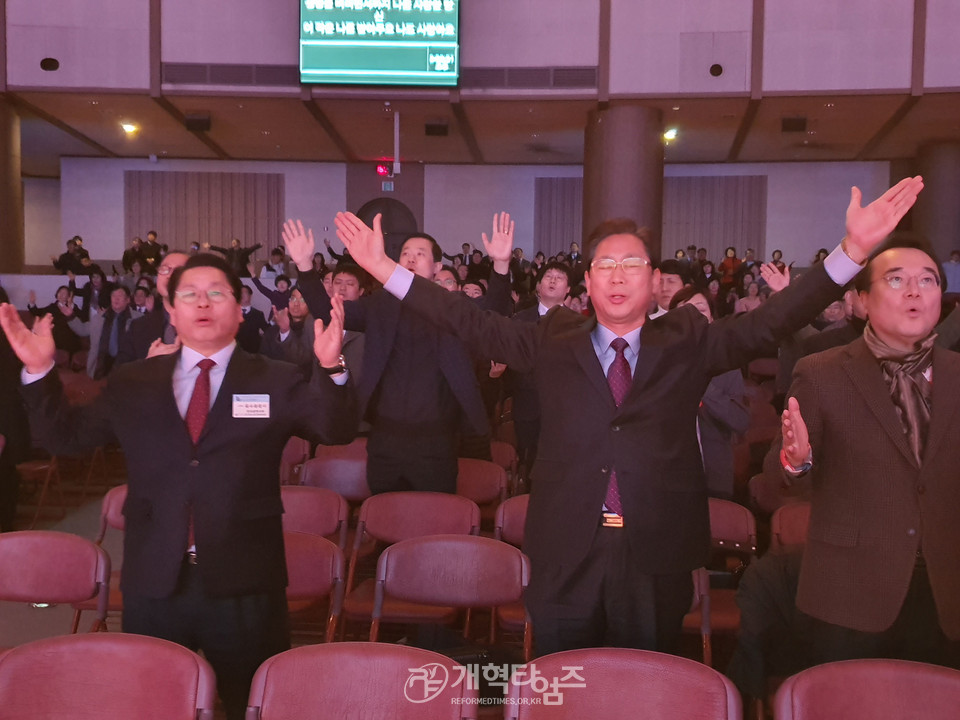 제1회 전국직분자금식기도회, 총회 서기 정창수 목사 모습