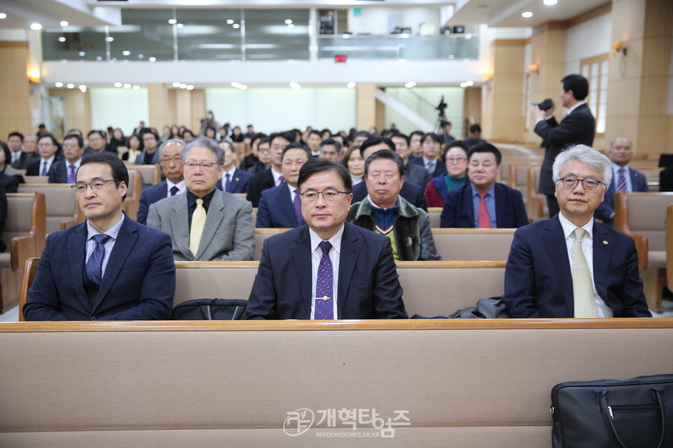 전주남 목사 측 한성노회 분립예배 모습