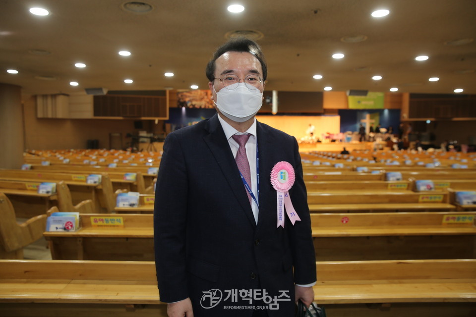 제105회 대한예수교장로회 총회, 신임 서기 김한성 목사 모습