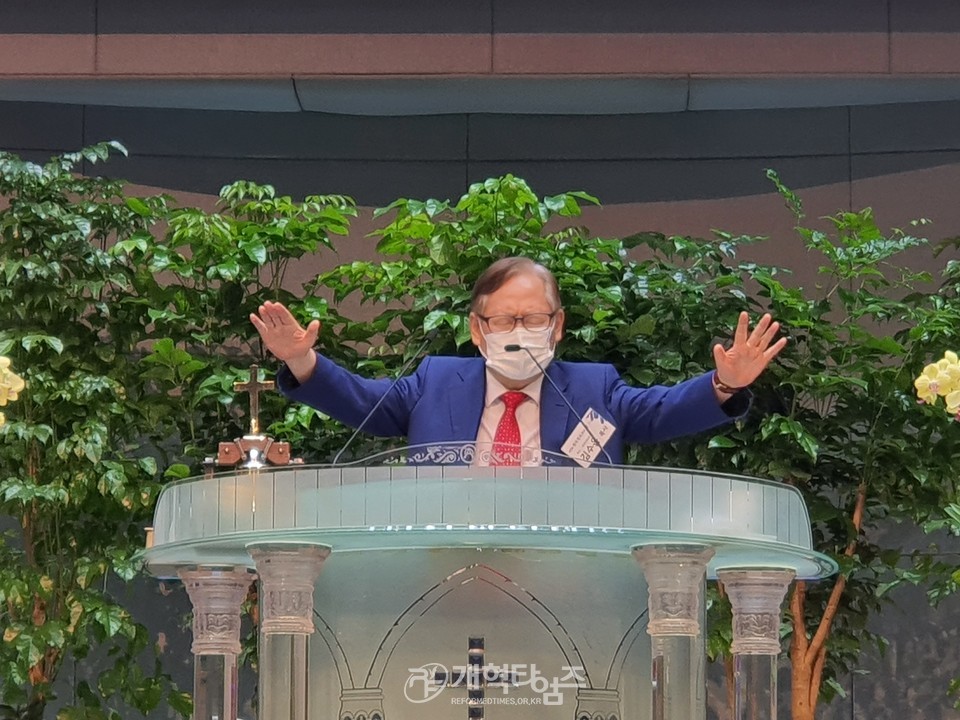 제13회 한국장로교의 날 기념예배, 직전대표회장 김수읍 목사모습