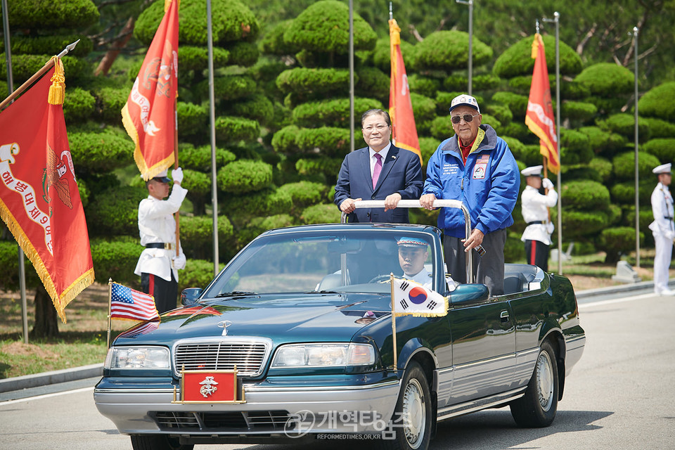 소강석 목사, 이영훈 목사, 고영기 목사 화랑제 참관 모습