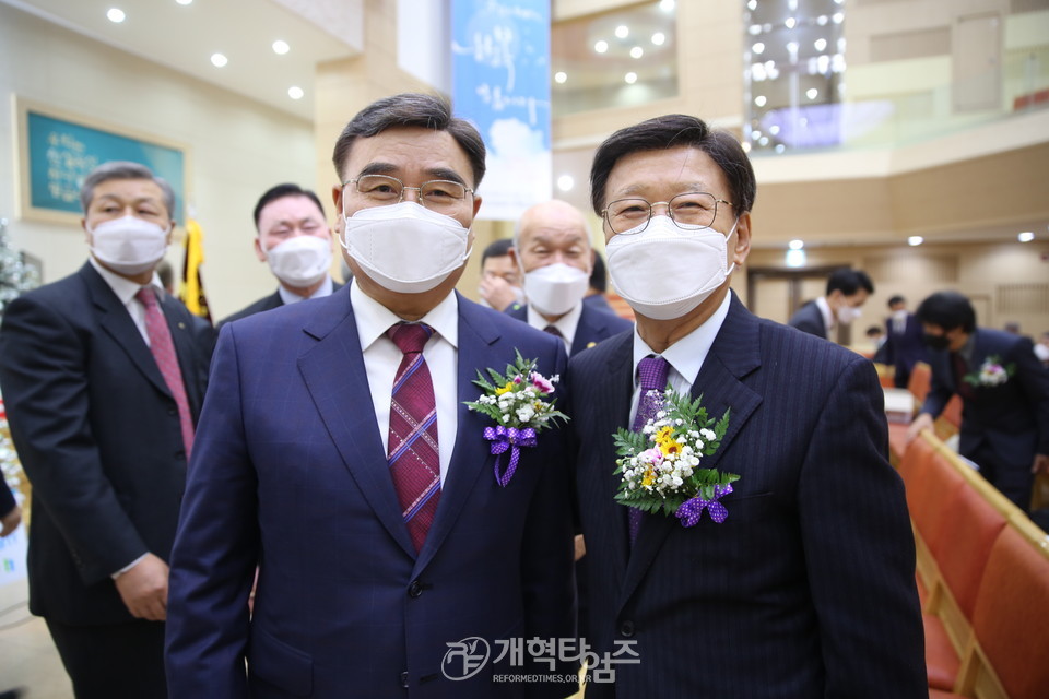 수도권장로회연합회 제8회 정기총회, 총회장 배광식 목사, 낙원교회 원로 오장열 목사 모습