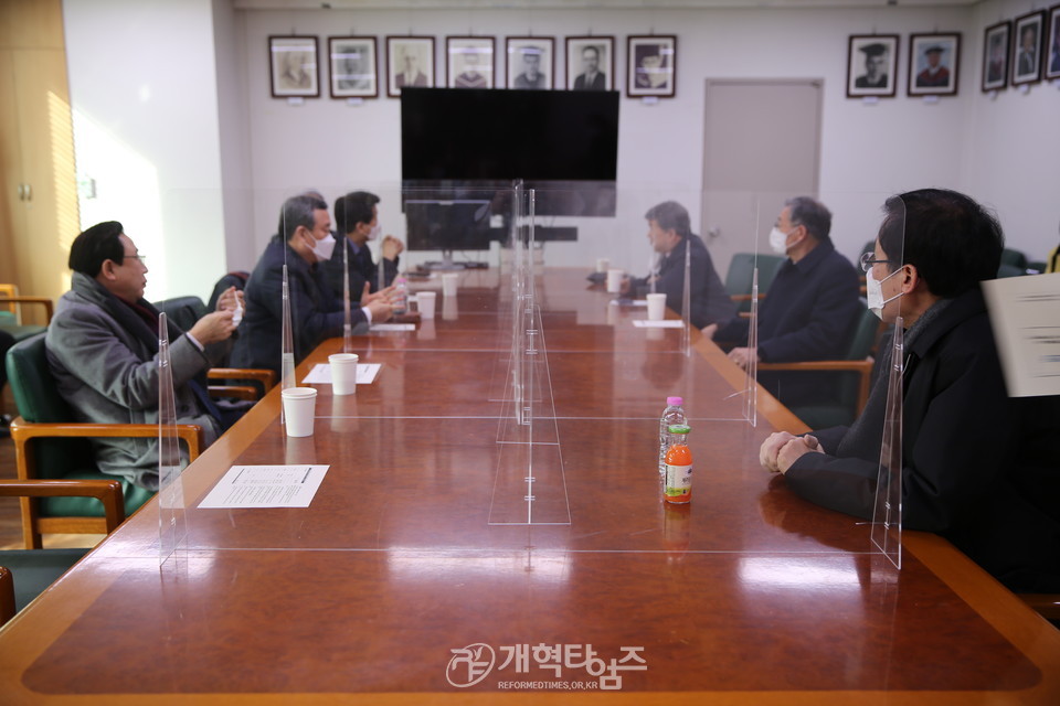 제106회기 총회 특별편목교육, 개강예배 및 오리엔테이션 모습