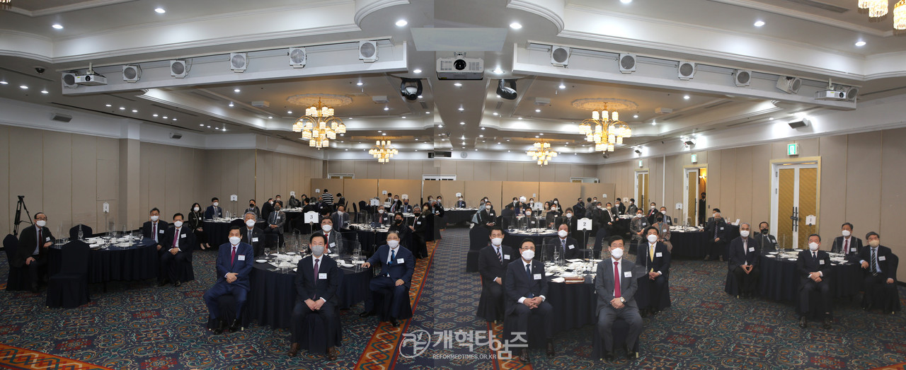 총회임원회 주관 「총회 인준 신학교 교수 격려회」 모습