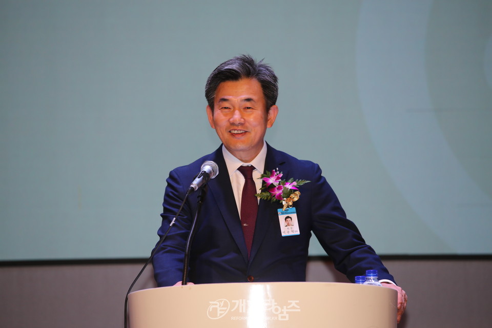 서울지역남전도회연합회 제8회기 회원부부수련회 모습