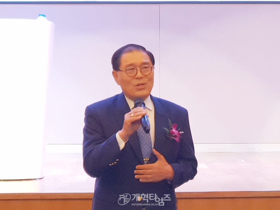 서울지역남전도회연합회 제8회기 회원부부수련회 모습
