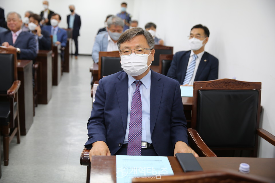 전국남전도회연합회 서울지역임원회의 모습