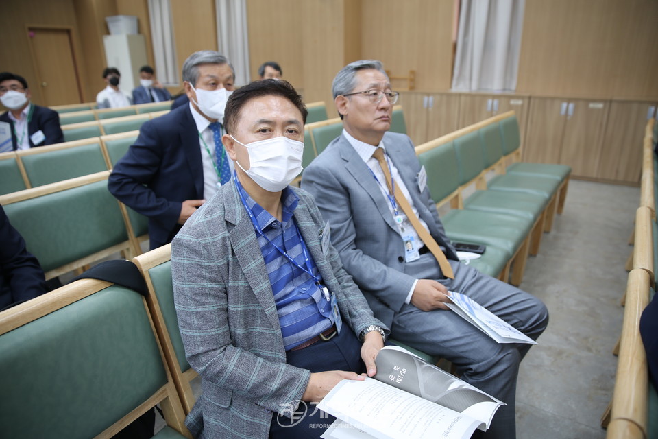 기독신문사 제58회기 정기이사회 모습