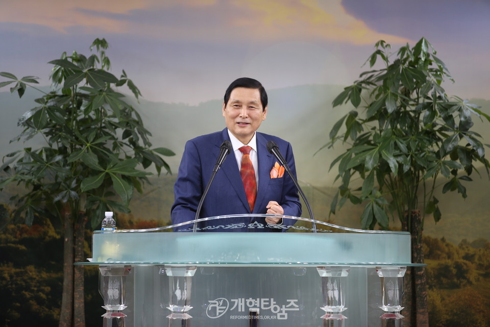 서울지역남전도회연합회 제2차 헌신예배 모습