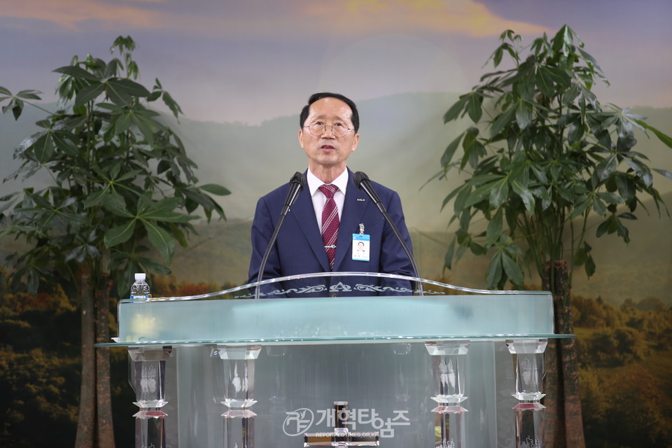서울지역남전도회연합회 제2차 헌신예배 모습