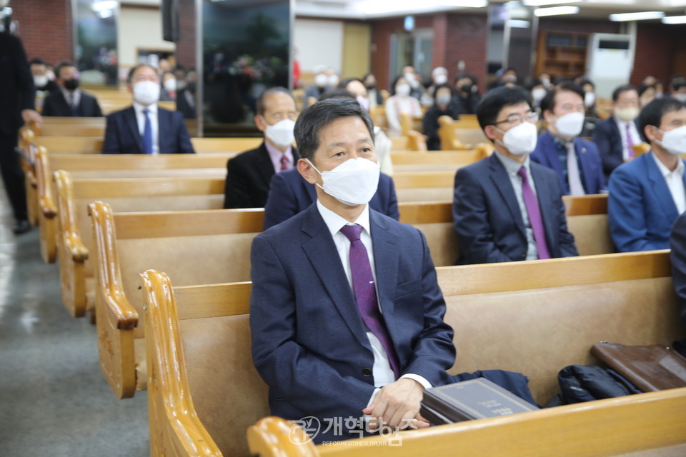 서울지역남전도회연합회 제2차 헌신예배 모습